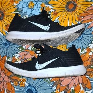Nike Free Rn Flyknit